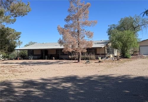 3053 W Mcconnico Rd, Golden Valley, AZ, 86413-8308 | Card Image