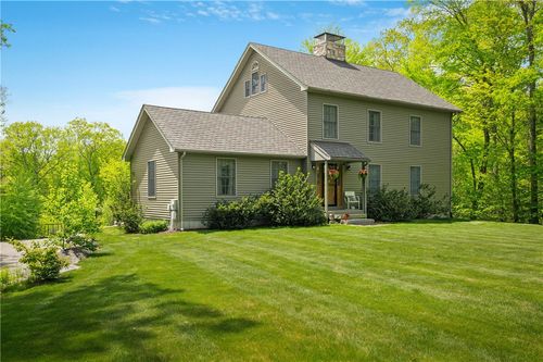 764 Central Pike, Scituate, RI, 02857-1505 | Card Image