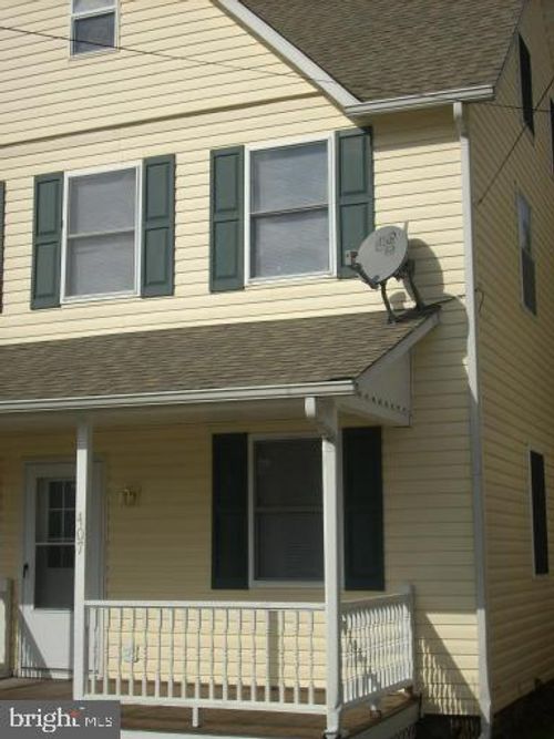 407 Elm St, PERRYVILLE, MD, 21903-2690 | Card Image