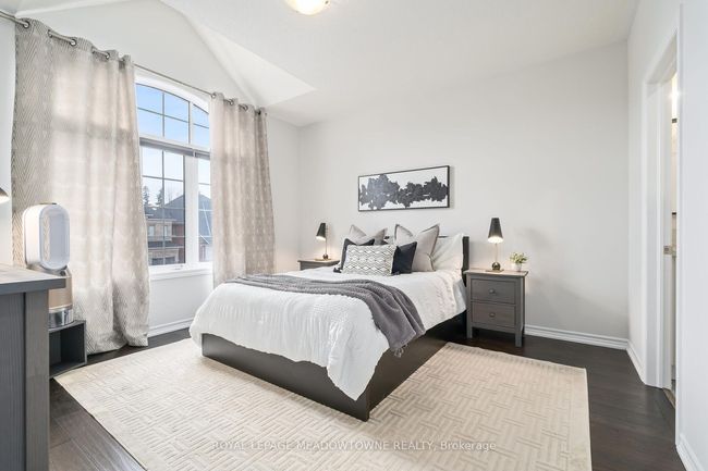 121 Upper Canada Crt, House other with 4 bedrooms, 4 bathrooms and 4 parking in Georgetown ON | Image 37