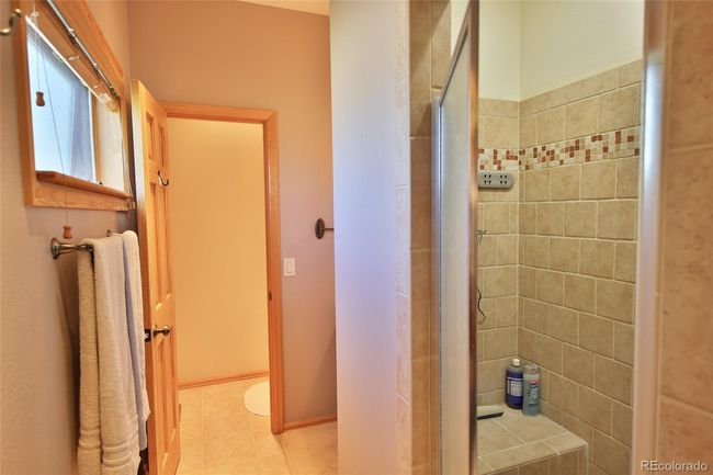 5867 Pe 3/10 Rd, House other with 3 bedrooms, 2 bathrooms and 2 parking in Collbran CO | Image 15