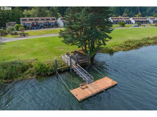 5-43605 State Highway 38, Reedsport, OR, 97467-8720 | Card Image
