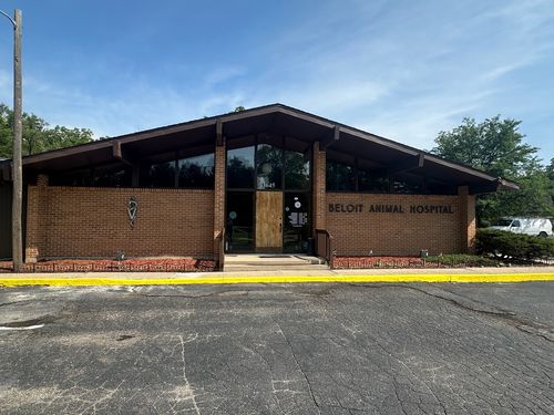 1645 Blackhawk Boulevard, South Beloit, IL, 61080 | Card Image