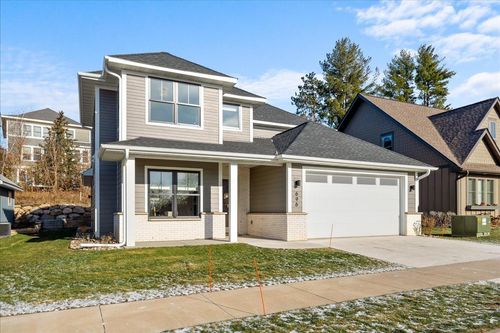 696 Inspiration Pl, Bayport, MN, 55003-3300 | Card Image