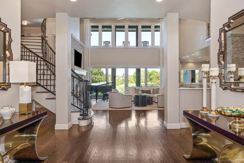 2363 Clubhouse Dr, Rocklin, CA, 95765-5617 | Card Image
