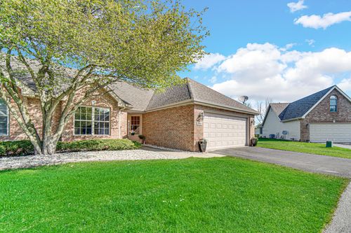 2017 Wildwood Cir, Highland, IN, 46322-5509 | Card Image