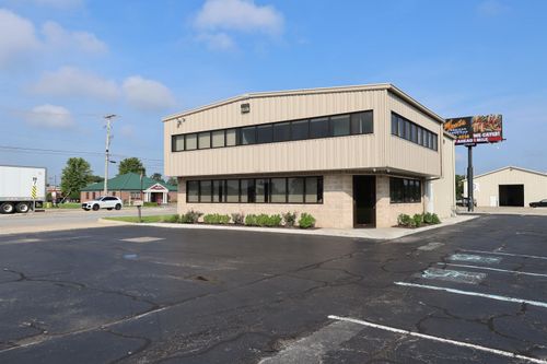 23119 Us Highway 33, Elkhart, IN, 46517-3612 | Card Image