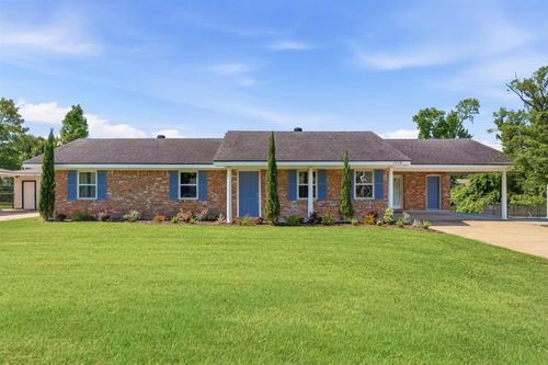 1119 Paris St, Lake Charles, LA, 70605-4337 | Card Image