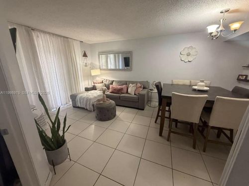 115-8275 Sw 152nd Ave, Miami, FL, 33193-4069 | Card Image