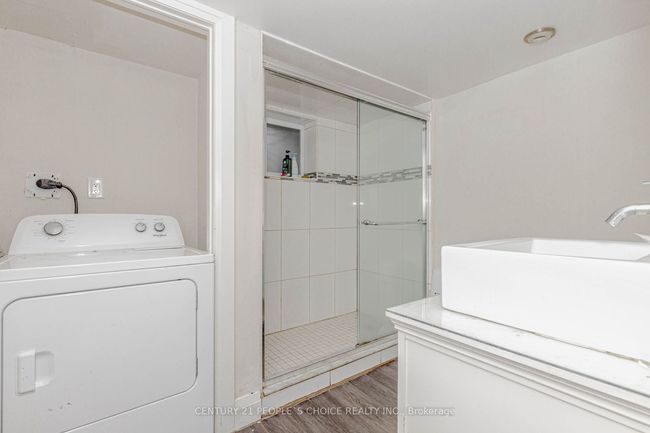 22 Rogers Rd, House other with 4 bedrooms, 2 bathrooms and 4 parking in Brampton ON | Image 41