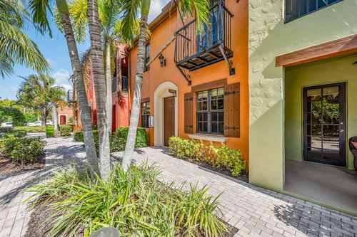3603-9036 Alturas St, NAPLES, FL, 34113-3355 | Card Image