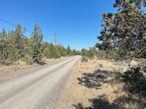 tl-00100-00100 Se Davis Loop, Prineville, OR, 97754 | Card Image