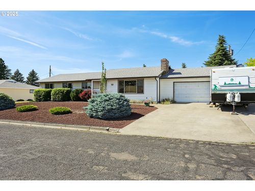 825 Maple Dr, Goldendale, WA, 98620-9216 | Card Image