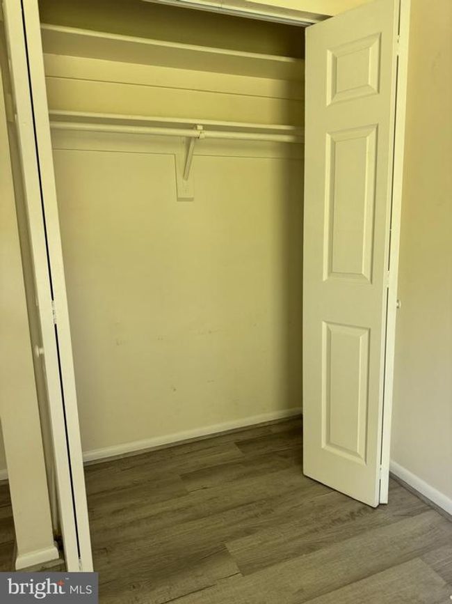 1631 Oak Spring Way, Townhouse with 3 bedrooms, 4 bathrooms and null parking in RESTON VA | Image 15