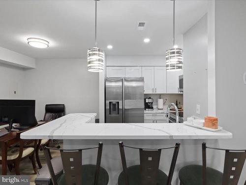 unit-b-6908 Mary Caroline Cir, ALEXANDRIA, VA, 22310-4905 | Card Image