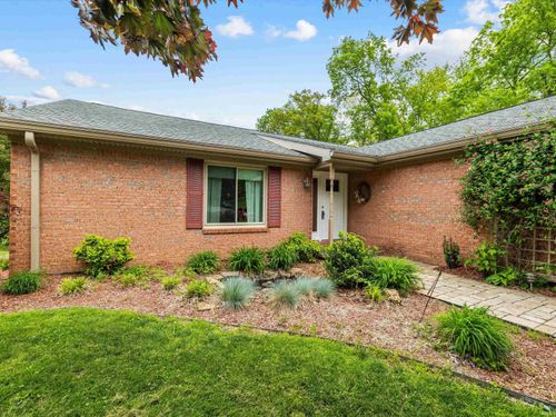 697 Melchoir Dr W, Santa Claus, IN, 47579 | Card Image