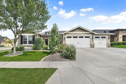 13470 S Stockbridge Way, Nampa, ID, 83686-5477 | Card Image