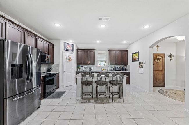 239 Springwood Ranch Loop, House other with 4 bedrooms, 2 bathrooms and null parking in Springtown TX | Image 7