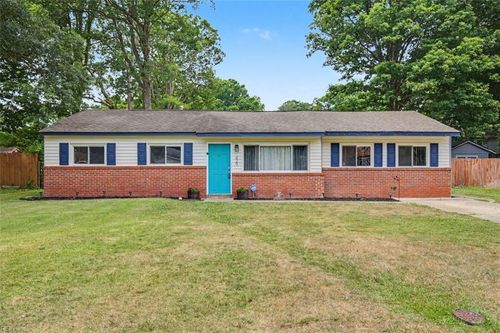 429 Brian Ave, Virginia Beach, VA, 23462-2001 | Card Image