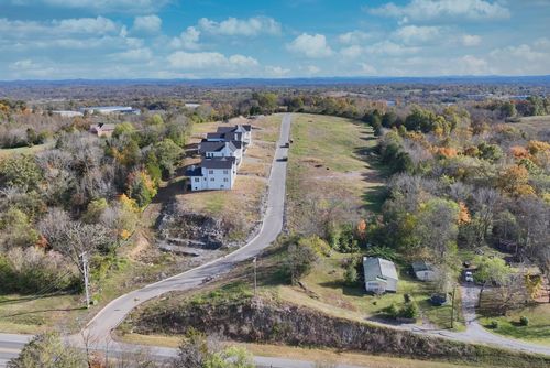 1031 Tiane Trl, Gallatin, TN, 37066-5395 | Card Image