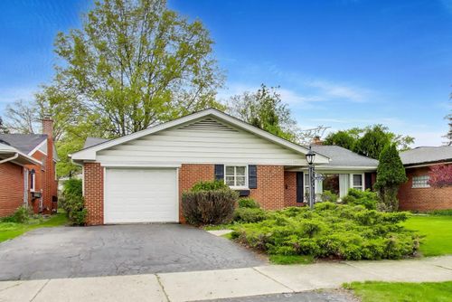 1430 Granville Ave, Park Ridge, IL, 60068-5014 | Card Image
