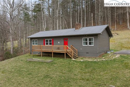 119 Pine Meadow Ln, Boone, NC, 28607-9469 | Card Image