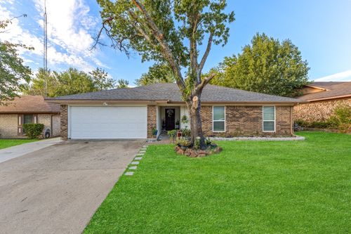 13225 Lexington Ln, Balch Springs, TX, 75180-2544 | Card Image