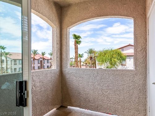 3923-2305 W Horizon Ridge Pkwy, Henderson, NV, 89052-5770 | Card Image