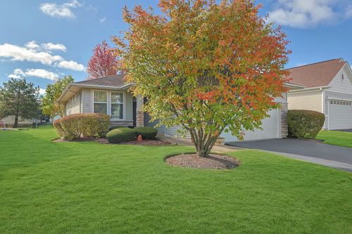 12921 Bull Ridge Dr, Huntley, IL, 60142-7619 | Card Image