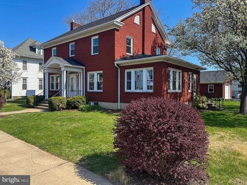 36 N College St, PALMYRA, PA, 17078-1605 | Card Image