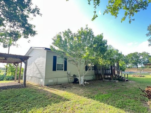 112 S Fitzwilliams Ln, Bastrop, TX, 78602-3787 | Card Image