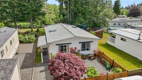 122-2700 Woodburn Rd, Campbell River, BC, V9W4R4 | Card Image