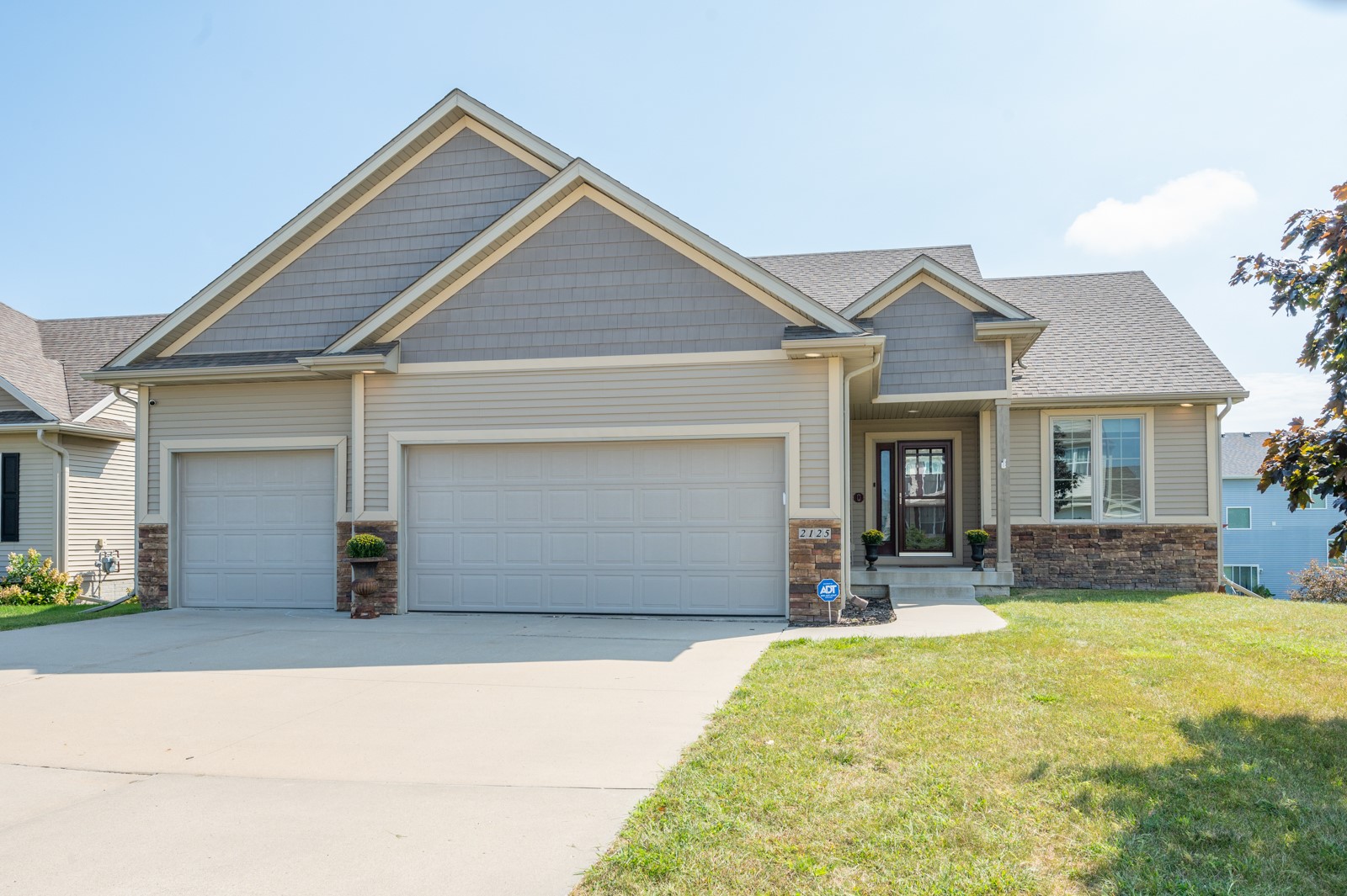 Crabapple Ct, Waukee, IA 50263