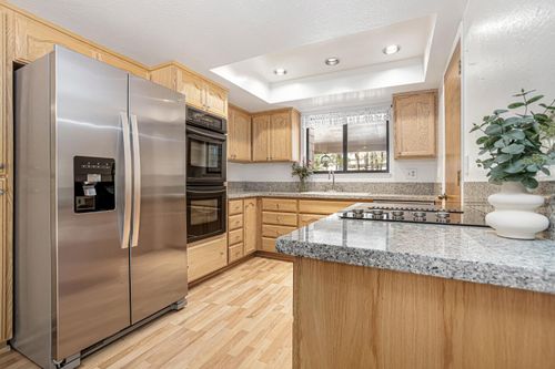 5913 Garden Park Dr, Garden Valley, CA, 95633-9514 | Card Image