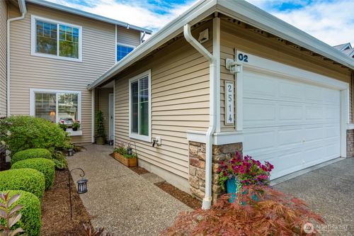 unit-o2-2514 85th Dr Ne, Lake Stevens, WA, 98258-6413 | Card Image