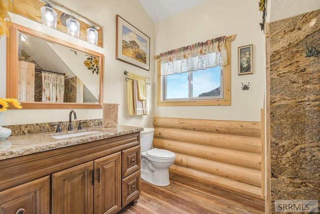 4550 N Us Highway 93, House other with 3 bedrooms, 3 bathrooms and 3 parking in Mackay ID | Image 35