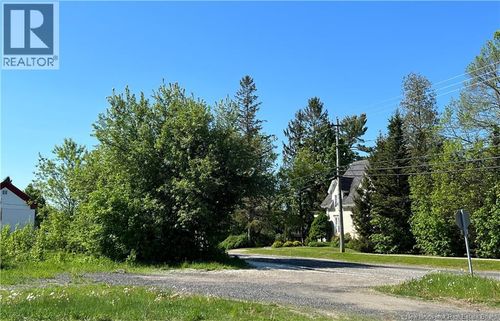 100 Union St, Saint Stephen, NB, E3L1V5 | Card Image