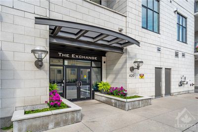 206 - 420 Berkley Ave, Condo with 2 bedrooms, 2 bathrooms and 1 parking in Ottawa ON | Image 2