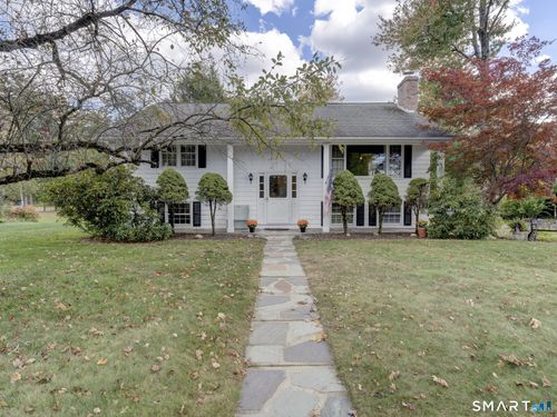 21 Crescent Beach Dr, Enfield, CT, 06082-2334 | Card Image