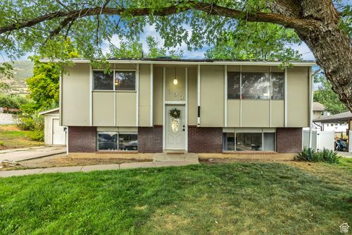 390 400, Centerville, UT, 84014-2009 | Card Image