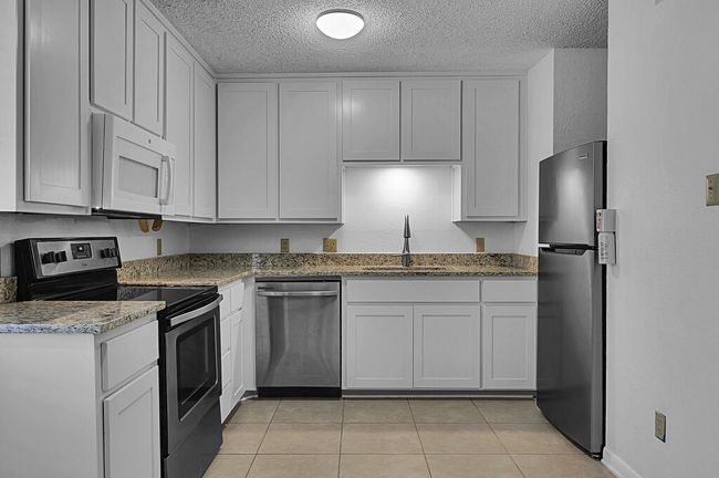 APT-122 - 1226 Baylor Ave, Condo with 2 bedrooms, 3 bathrooms and null parking in Waco TX | Image 8