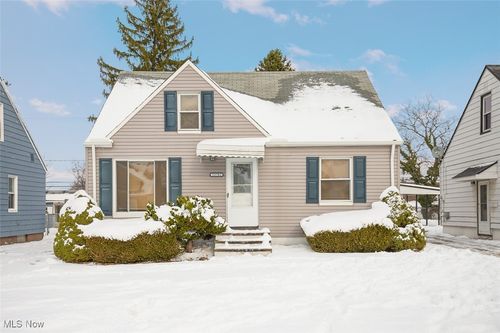 12701 York Blvd, Garfield Heights, OH, 44125-4007 | Card Image