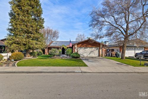 4204 Thatch Avenue, Bakersfield, CA, 93313 | Card Image