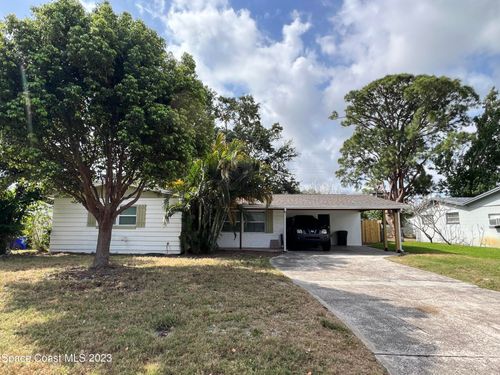 987 Kings Post Rd, Rockledge, FL, 32955-3562 | Card Image