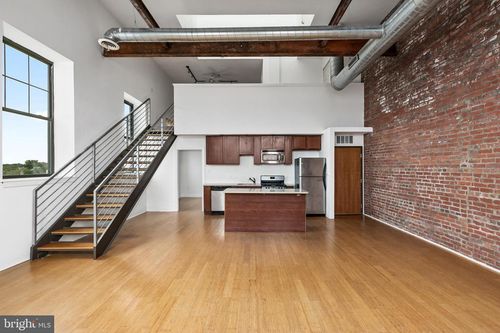 s4-1637 Poplar St, PHILADELPHIA, PA, 19130-1755 | Card Image