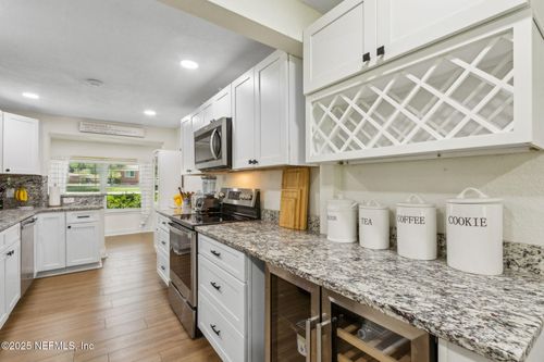 2605 Jewell Rd, JACKSONVILLE, FL, 32216-5321 | Card Image