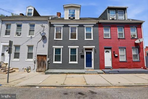 47 E South St, YORK, PA, 17401-2761 | Card Image