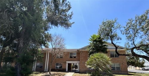 201-815 Walnut Ave, McAllen, TX, 78501-2101 | Card Image