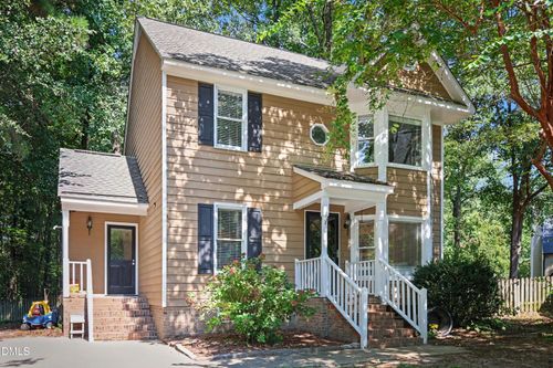 4605 Ellsmere Ln, Raleigh, NC, 27604-4740 | Card Image