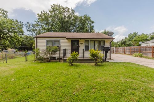 1753 E Marion, Wichita, KS, 67216 | Card Image